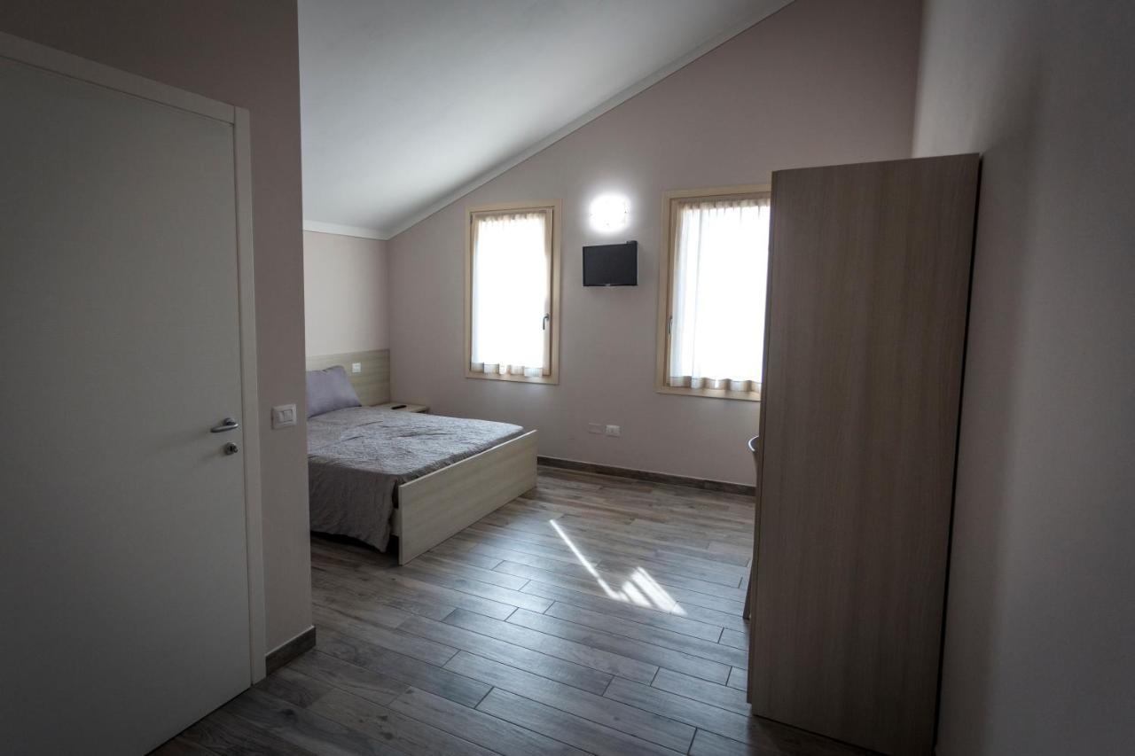 Agriturismo Corte Casello Gazoldo degli Ippoliti 外观 照片